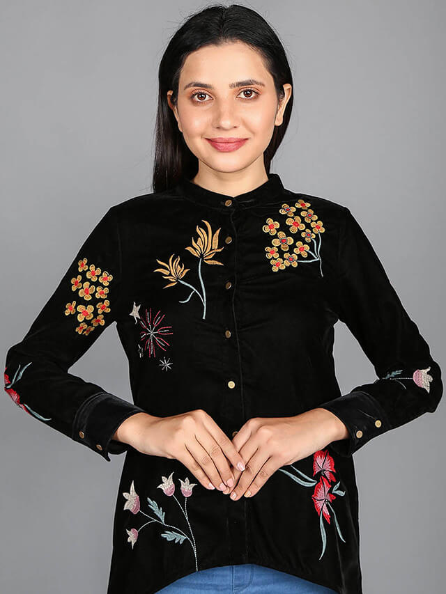 Embroidery velvet blouse