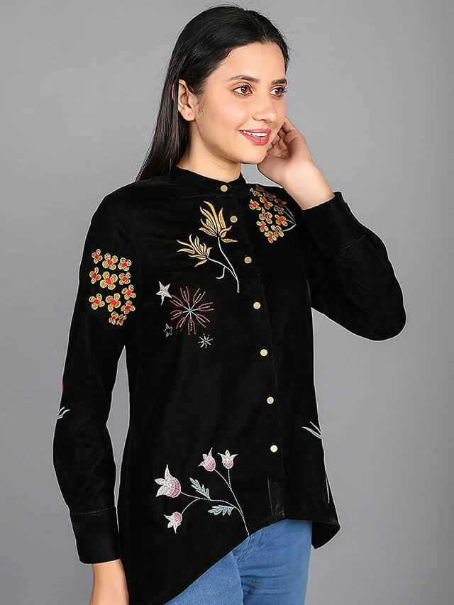 Embroidery velvet blouse