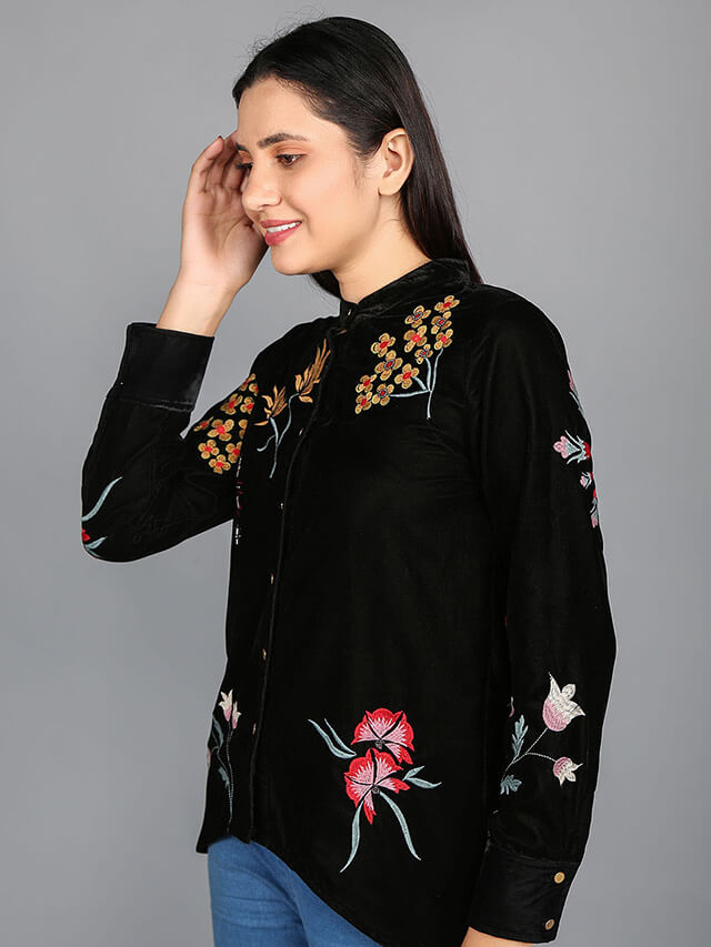 Embroidery velvet blouse