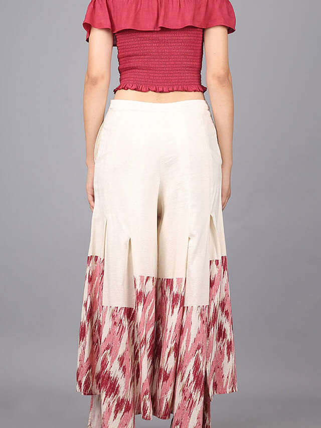 Trendy up-down flex cotton pants with an embroidered patch pocket