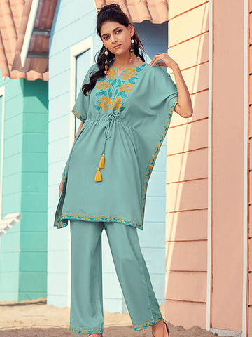 Carefree and stylish kaftan co-ord set