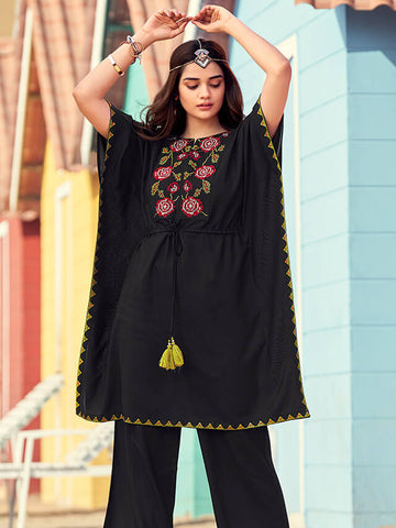 Black kaftan co-ord set