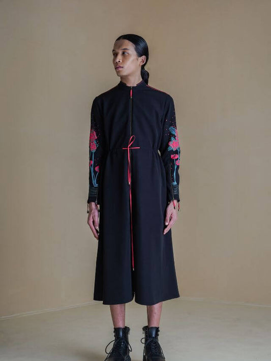 Black and Red Long Florak Dress With Floral Printed Sleeves