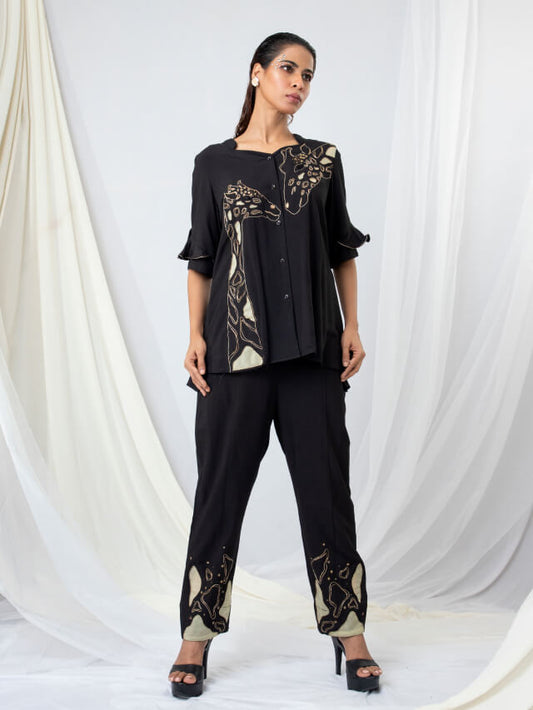 Giraffe Embroidered Co-ord Set With Frill Detail Sleeve